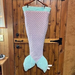 Authentic Kids 21” wide X 46” long Mermaid Tail Blanket in Purple and Mint